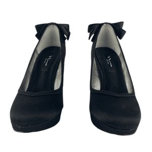 Nina women's Ravine black bow heels size 9M